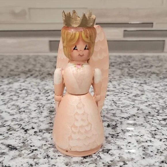 Vintage wooden handpainted angel candle holders - Picture 7 of 9